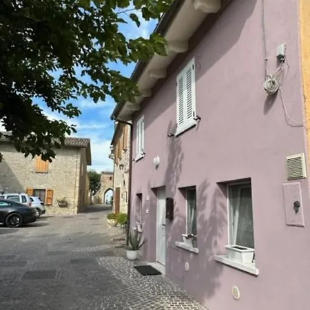 Bellissimo Borgo Medioevale Panorama, Tranquillita * SantʼIppolito