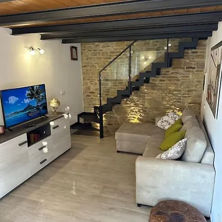 Bellissimo Borgo Medioevale Panorama, Tranquillità