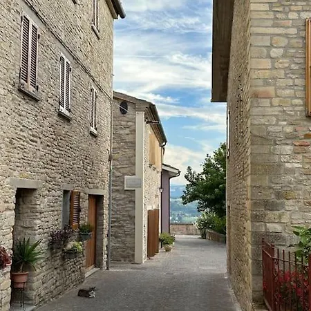 Bellissimo Borgo Medioevale Panorama, Tranquillita *