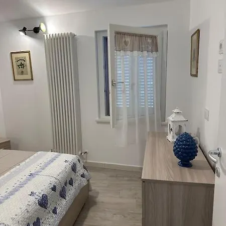 Bellissimo Borgo Medioevale Panorama, Tranquillità Casa de Férias *