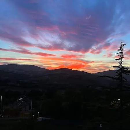 Bellissimo Borgo Medioevale Panorama, Tranquillita *