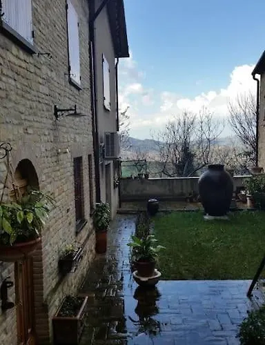 Bellissimo Borgo Medioevale Panorama, Tranquillita Σπίτι διακοπών *