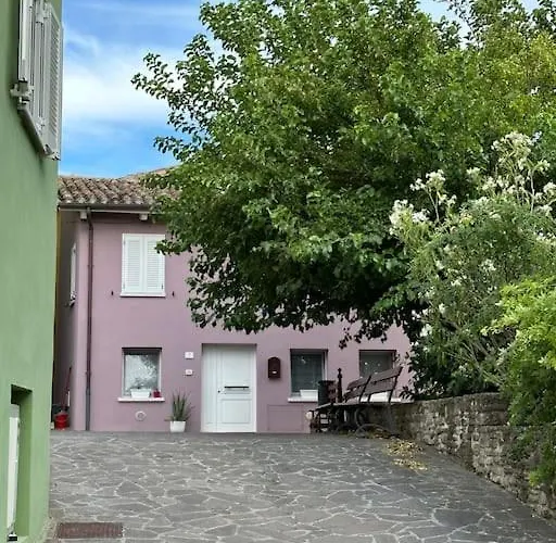 Bellissimo Borgo Medioevale Panorama, Tranquillita *