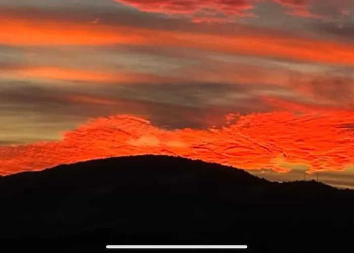 Bellissimo Borgo Medioevale Panorama, Tranquillita Σπίτι διακοπών SantʼIppolito