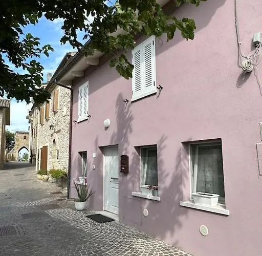 Bellissimo Borgo Medioevale Panorama, Tranquillita *