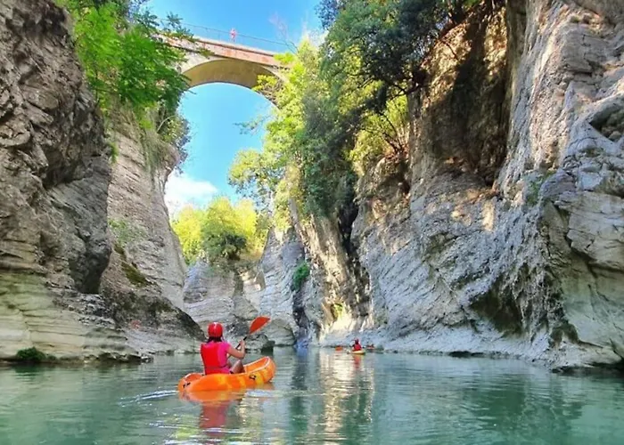 Bellissimo Borgo Medioevale Panorama, Tranquillita SantʼIppolito