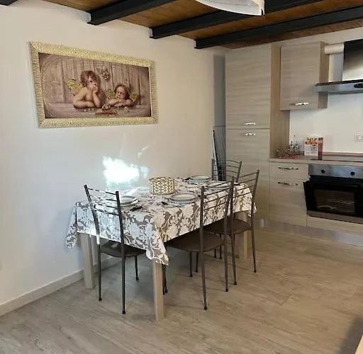 Bellissimo Borgo Medioevale Panorama, Tranquillita Σπίτι διακοπών *